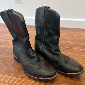 JUSTIN MEN'S CLASSIC ROPER WESTERN
BOOTS - ROUND TOE